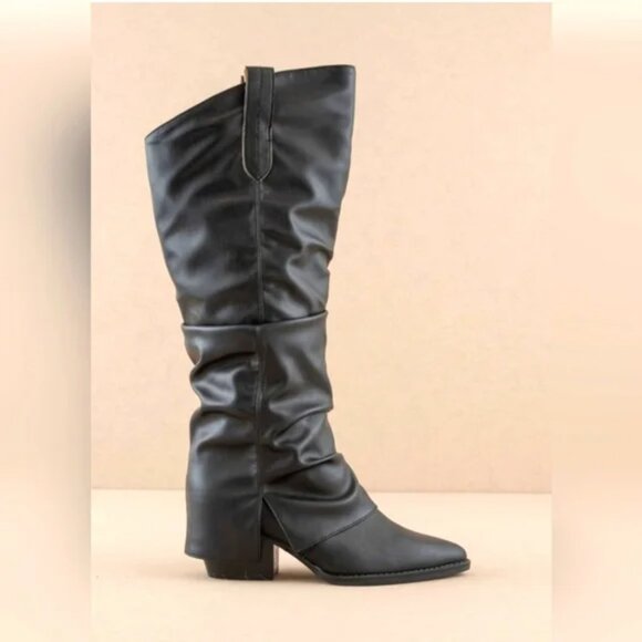 Oasis Society Shoes - Oasis Society The Thea - Fold Over Black Boots - 8.5